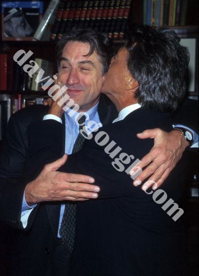 Robert Deniro and Dustin Hoffman 1997, NY.jpg